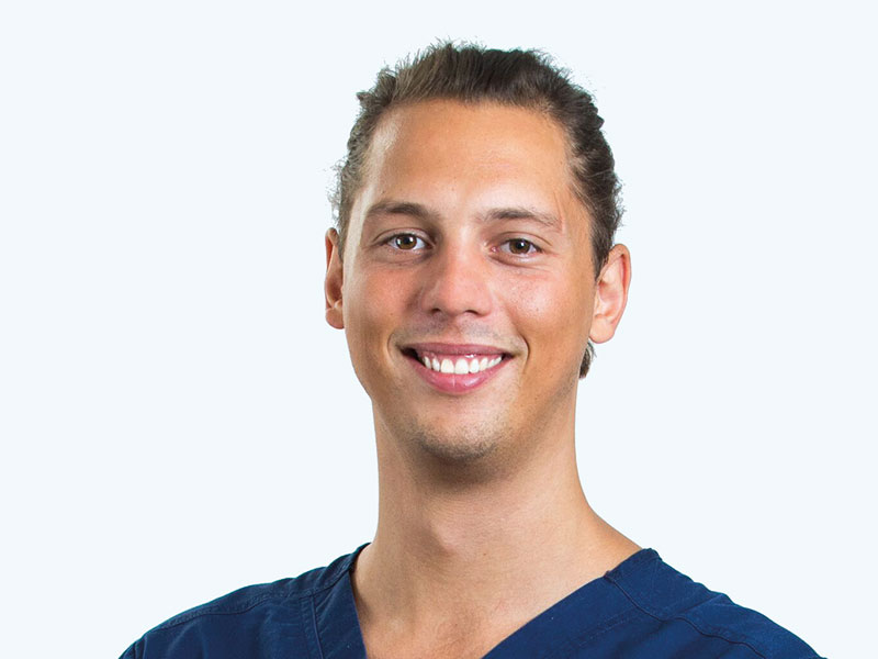 Vorstellung von Dr. Márton Zsoldos Vorstellung von Dr. Márton Zsoldos