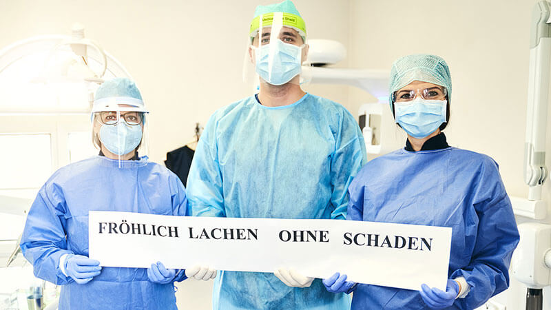 Sedlmeier Dental Team: Fröhlich lachen ohne Schaden