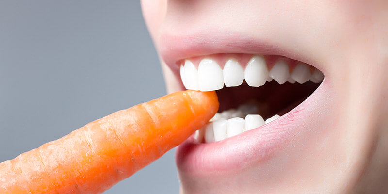 Richtiges Essen schützt die Zähne Richtiges Essen schützt die Zähne